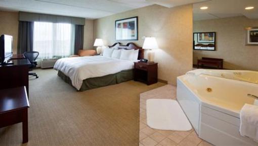 фото отеля Radisson Hotel & Conference Center Kenosha