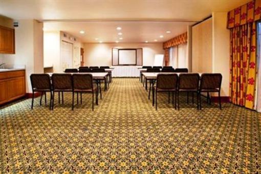 фото отеля Staybridge Suites Myrtle Beach - Fantasy Harbour