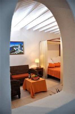 фото отеля Dionysos Hotel Ornos