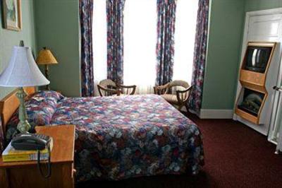 фото отеля James Bay Inn Victoria