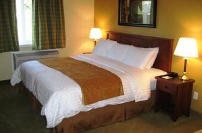 фото отеля Crossings Inn & Suites Pipestone