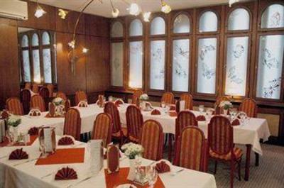 фото отеля Benczur Hotel