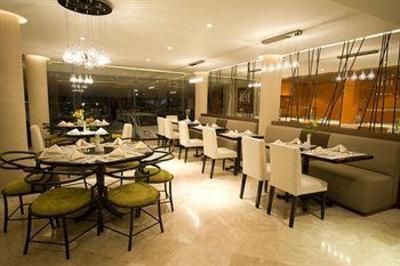 фото отеля Antaris Valle Suite Monterrey