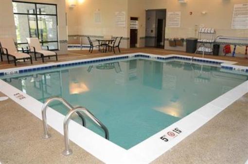 фото отеля Hampton Inn Ft Wayne/Dupont Road