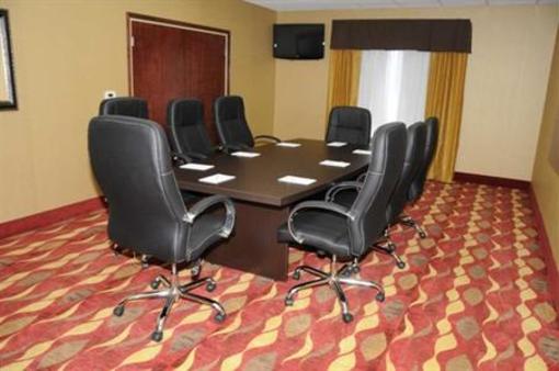 фото отеля Hampton Inn Ft Wayne/Dupont Road