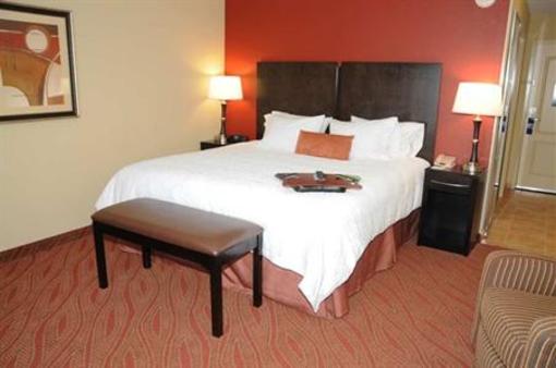 фото отеля Hampton Inn Ft Wayne/Dupont Road