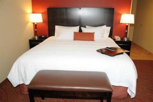фото отеля Hampton Inn Ft Wayne/Dupont Road