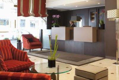 фото отеля Clarion Collection Etoile Saint Honore