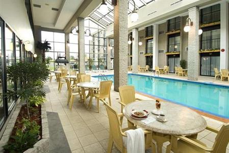 фото отеля Best Western Universel Hotel Drummondville