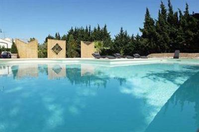 фото отеля Inter Hotel La Cristole Avignon