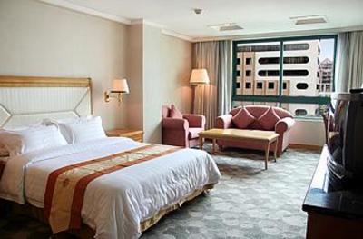 фото отеля New Pearl River International Apartment