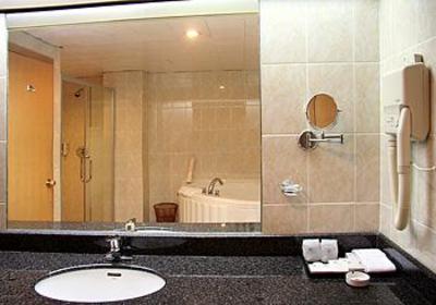 фото отеля New Pearl River International Apartment