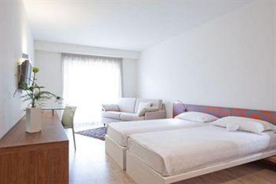 фото отеля Hotel Villa Stella Nago-Torbole