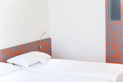 фото отеля Hotel Villa Stella Nago-Torbole
