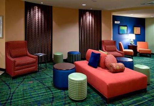 фото отеля Fairfield Inn & Suites Charlotte Matthews