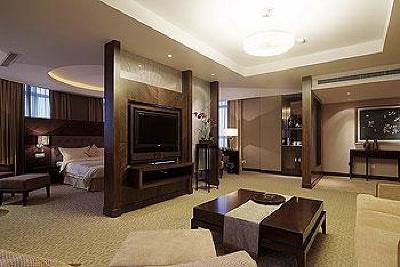 фото отеля Royal Garden Hotel Qingdao