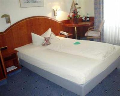 фото отеля Hotel Köhler Giessen