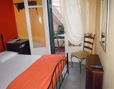 фото отеля Atheaton Guest House