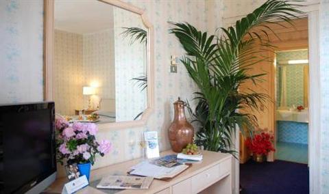 фото отеля Hotel Villa Carlotta Belgirate