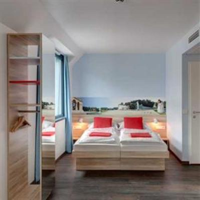 фото отеля Meininger Hotel Downtown Franz
