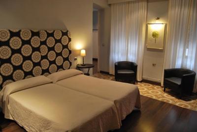 фото отеля Hostal Alameda Plaza Mayor