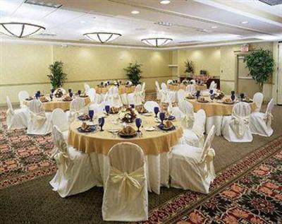 фото отеля Doubletree Guest Suites Cincinnati Sharonville