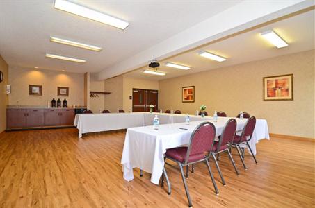 фото отеля BEST WESTERN PLUS Park Place Inn & Suites