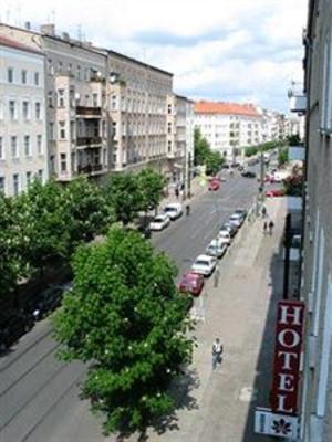 фото отеля Hotel Kastanienhof Berlin