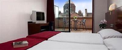 фото отеля Hotel Amrey Sant Pau Barcelona