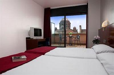 фото отеля Hotel Amrey Sant Pau Barcelona