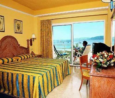фото отеля Grupotel Cala San Vicente