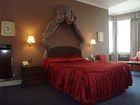 фото отеля Ramada Crawley Gatwick