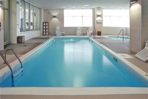 фото отеля Novotel Montreal Aeroport