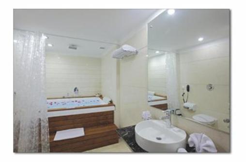 фото отеля Country Inn & Suites Amritsar