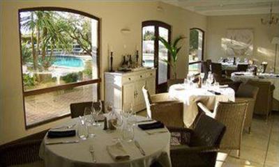 фото отеля Les Aubuns Country Hotel Caissargues