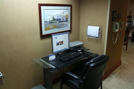 фото отеля Hampton Inn Auburn (Alabama)