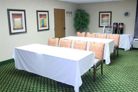 фото отеля Hampton Inn Auburn (Alabama)