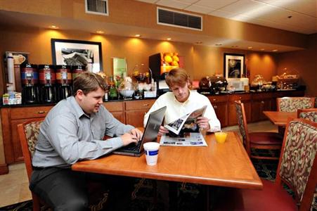 фото отеля Hampton Inn Auburn (Alabama)