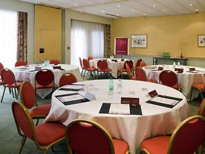фото отеля Mercure Royal Fontainebleau