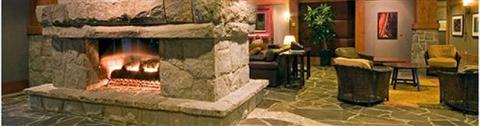фото отеля First Tracks Lodge