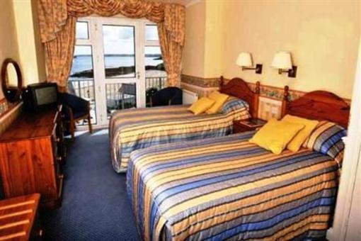 фото отеля BEST WESTERN Falmouth Beach Hotel