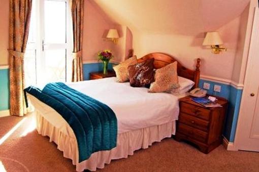 фото отеля BEST WESTERN Falmouth Beach Hotel