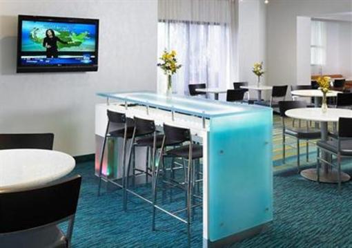 фото отеля SpringHill Suites Chicago Lincolnshire