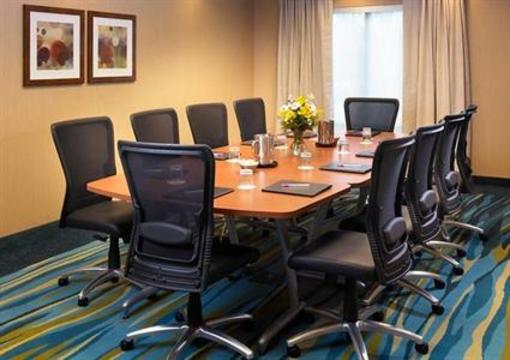 фото отеля SpringHill Suites Chicago Lincolnshire