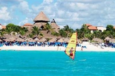 фото отеля Sandos Playacar Beach Resort & Spa