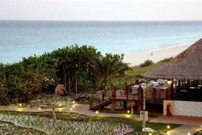 фото отеля Sandos Playacar Beach Resort & Spa