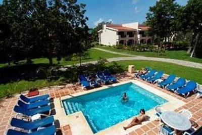 фото отеля Sandos Playacar Beach Resort & Spa