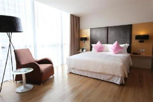 фото отеля Empire Subang