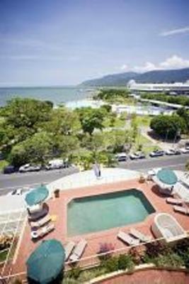 фото отеля BreakFree Royal Harbour Resort