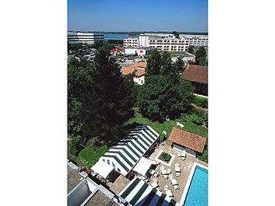 фото отеля Mercure Bordeaux le Lac